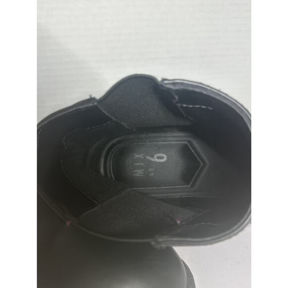 Mix No. 6 Reygha Women’s Black Chelsea Ankle Boots Size 10 W / 41.5 Pull-on - Picture 10 of 13